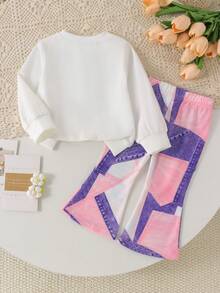 SHEIN Playful Pals 女嬰 2 件套可愛愛心印花丹寧風圓領長袖衛衣上衣喇叭褲 秋冬度假 嬰兒粉 粉色 派對 - 彩色 - 查看 2