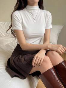 DAZY Solid Stand Collar Tee - White - View 4