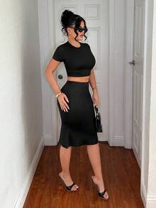 SHEIN SXY Women's Black Basic Short Sleeve T-Shirt And Mermaid Skirt Set - Black - View 4