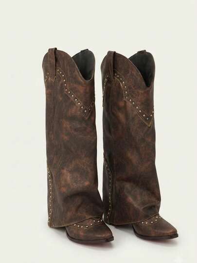 Long Western High Boot For Women In Synthetic Material, With Stud Applications, Wide Top And Classic Design. Perfect For Modern, Casual