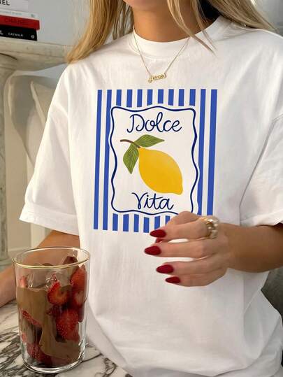 Nueva camiseta casual de manga corta y cuello redondo para mujeres, con diseño de estampado moderno, tejido suave y cómodo, y excelente caída.