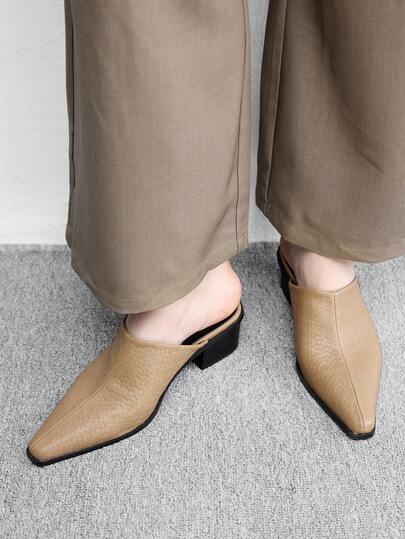 CUCCOO BIZCHIC Khaki Pointed Embossed Mullers, Retro Western Thick Heel Half-Drag Shoes