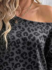 SHEIN LUNE Plus Size Women's Asymmetrical Shoulder Long Sleeve Sweatshirt, Autumn/Winter New Style, Leopard Print, Holiday Date , Outdoor, Photography Streetwear, Must-Wear For Women - Black - View 3