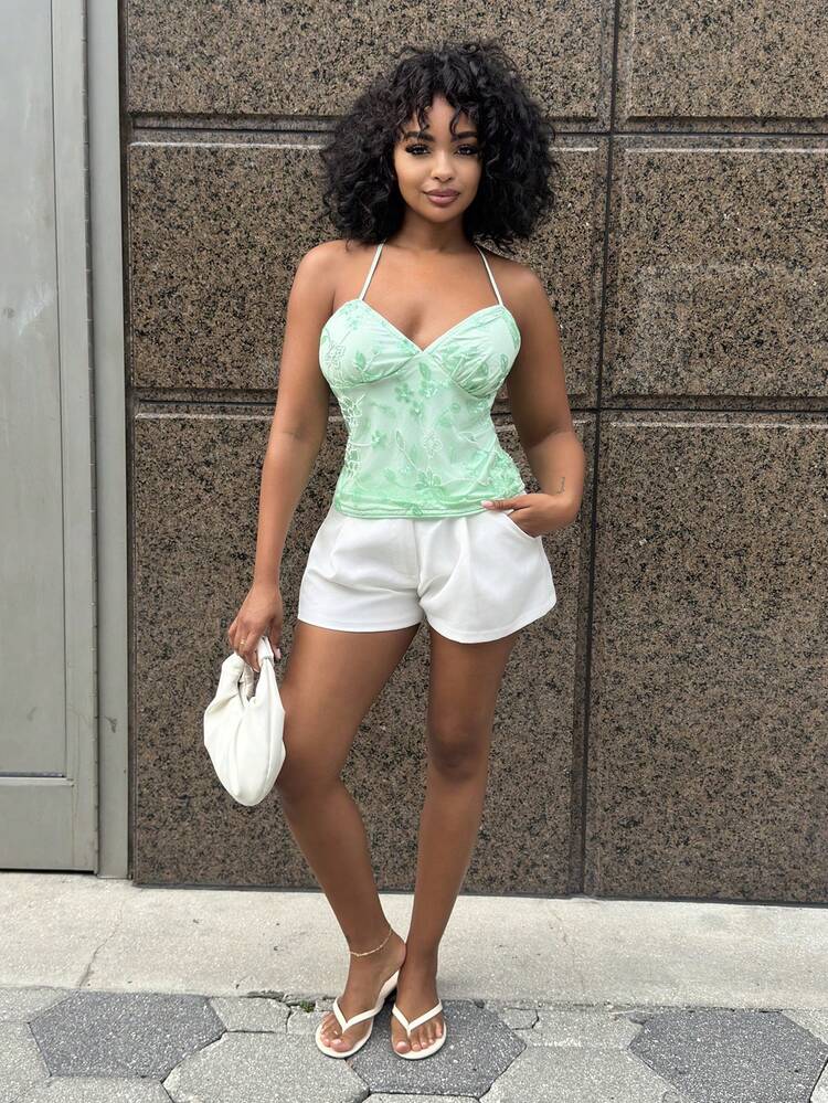 Alexandranx Spring And Summer Solid Green Halter Neck Elegant Beaded Flower Backless Suspender Top, Suitable For Beach Vacation, Sequined Casual - Green - View 3