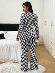 SHEIN EZwear 大尺碼棋盤格印花上衣與長褲兩件套 秋季 - 黑與白 - 查看 2