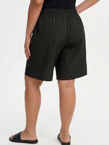 SHEIN CURVE+ 大尺碼寬鬆版型冰絲防走光短褲 2 入組，女款透氣舒適防走光內搭短褲，適合夏季，適用於蘋果型與圓潤身形 - 彩色 - 查看 5