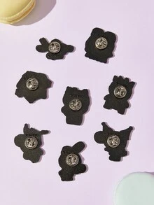 HELLO KITTY AND FRIENDS | Joivida 2件組可愛運動卡通角色金屬徽章套組，適用於衣物與配件，男女皆宜 - 2pcs - 查看 2