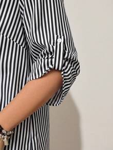 SHEIN LUNE 大码女式条纹卷袖休闲宽松连衣裙 - 黑與白 - 查看 3
