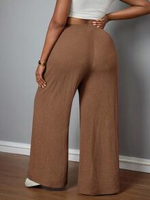 SHEIN PETITE CURVE 大尺碼女款巧克力棕色紋理休閒軟身長褲，適合度假、商務、居家、婚禮賓客、早午餐約會、居家休閒與辦公室穿著，夏季款 - 咖啡棕 - 查看 2