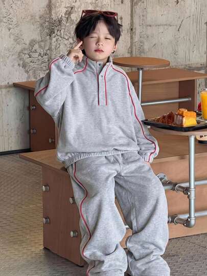 SHEIN 2pcs Kids Tween Boy Casual American Vintage Sporty Style Stand Collar Heather Grey Sweatshirt & Sweatpants Set, Suitable For Fall/Winter, School, Family Gathering, Back To School, Sports, FallOutfit, WinterOutfit