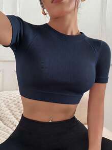 SHEIN Sovereign Charm 女款素色落肩短袖修身短版運動T恤 - Bold Plum - 查看 6
