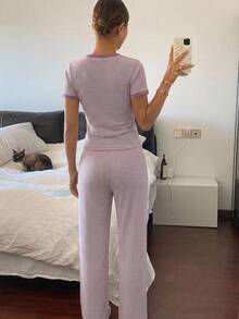 DAZY 2件組女款條紋修身短袖T恤與直筒長款睡褲居家服套裝 - 紫色 - 查看 2