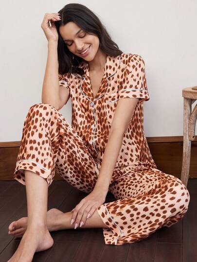 Doze Lane Minimalist Comfortable Leopard Print Pajama 2 Pieces Set, Classic Lapel Long Pants Set