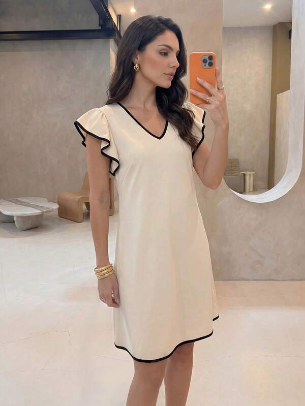 Modelyn French Elegant V-Neck Black & White Contrast Ruffle Trim Short Sleeve Short Dress, Suitable For Women, Casual Fit Commuter Wear, Summer New Arrival