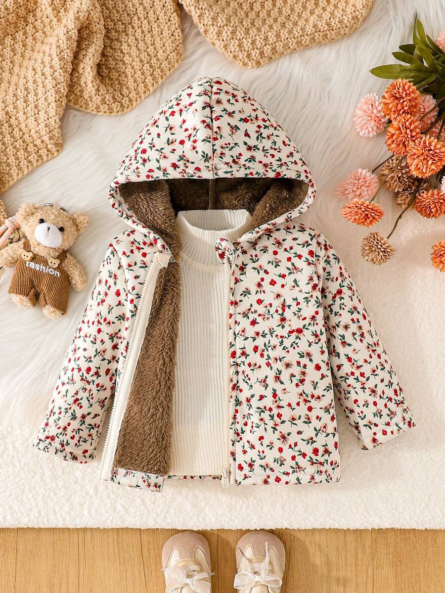 SHEIN Playful Pals جاكيت بقلنسوة من الصوف الناعم بنقشة زهور ريترو للبنات الصغيرات، للارتداء اليومي الكاجوال في فصل الخريف