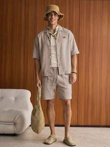 SWAVVY 男士休閒牛仔設計短袖襯衫與抽繩腰短褲休閒套裝 - 淺灰色 - 查看 3