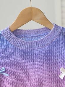 SHEIN 新款時尚百搭可愛彩色蝴蝶結漸層紫紅色女童套頭毛衣，適合學校、派對、儀式、外出，春夏秋冬四季皆宜 - 彩色 - 查看 3