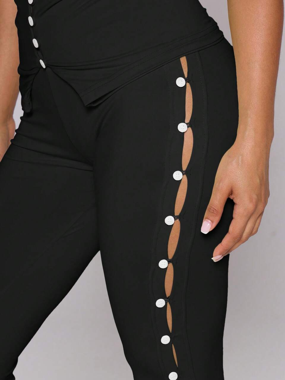 Black Knitted Button Side Fitted Capri Pant