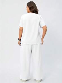 TaskEZ Women's Plus Size Surgical Gown Top And Pants Loose Two Pieces Set - White - View 2