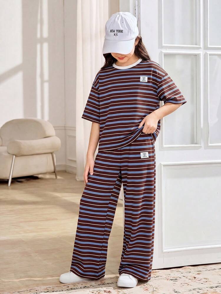 SHEIN Setelan 2 Potong Nyaman untuk Sekolah dan Musim Panas, Terdiri dari Kaos Lengan Pendek Leher Bulat Warna Cokelat dan Celana Longgar Kasual untuk Anak Perempuan Remaja. - MultiWarna - View 3