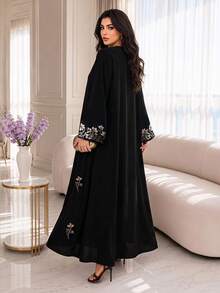 Al Najma Plus Size Women's Floral Embroidered Cuff Loose Fit Abaya Wedding Summer Modest Asian Chinese - Black - View 2