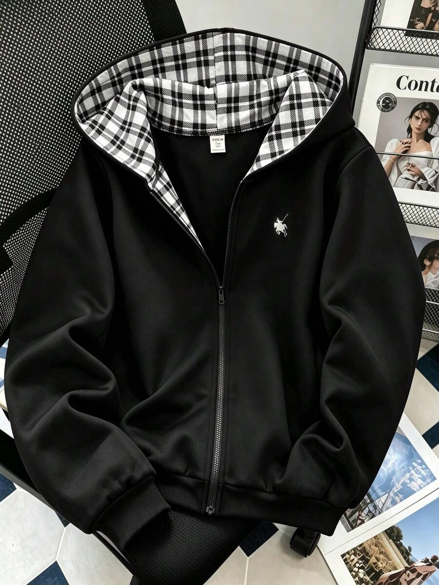 SHEIN 青少年女孩休閒時尚連帽長袖寬鬆短版運動衫外套,連帽內側格紋圖案,黑色主體,胸前白色馬匹圖案,適合度假與通勤的百搭街頭風,1件 - 黑色 - 查看 1