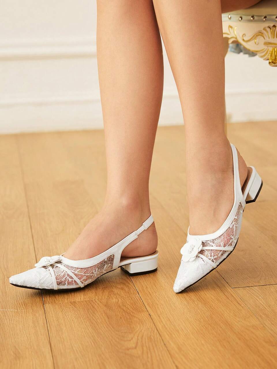 CUCCOO HITCHD Cute Party Commute Casual Elegant Women's Mesh Material White Floral Low Heel Pumps