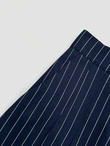 EMERY ROSE Women's Plus Size Striped Pleated Casual Versatile Wide Leg Shorts - Blue - View 4