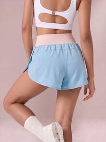 SHEIN Sovereign Charm 休闲百搭撞色字母反光印花腰带口袋修身运动短裤 - 彩色 - 查看 3