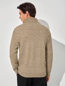 Manfinity CasualKnits 秋冬新款部落客風時尚設計 3D 扭繩圖案半開領套頭毛衣 - 卡其色 - 查看 8