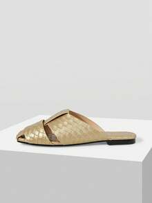 MOTF PREMIUM SANDALIAS PLANAS CASUALES SIMPLES DE CUERO DORADO CON PUNTA REDONDA PARA MUJERES - Dorado - Ver 3