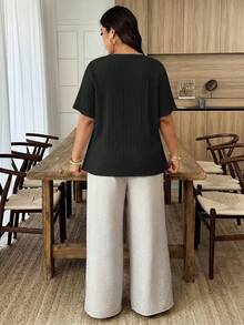 Weeklong Blusa holgada de manga corta con volantes y parches florales para mujer talla grande, primavera/verano - Negro - Ver 2