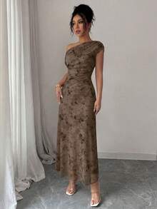 Modelyn 女款粉色花卉蝴蝶印花網紗不對稱領抽褶浪漫夏季優雅中長洋裝 - 咖啡 - 查看 4
