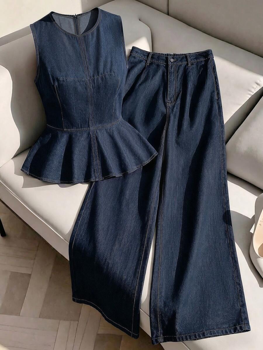 SHEIN MOD 深藍色夏季休閒時尚大尺碼女款牛仔兩件套,無袖荷葉邊上衣與寬鬆寬腿長褲,優雅Y2K街頭風 - 藍色 - 查看 1