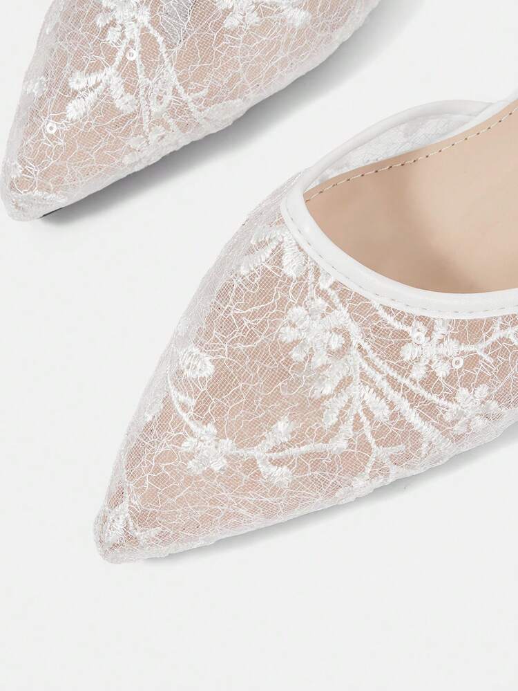 CUCCOO HITCHD Women's Mesh Embroidered Flat-Soled Shoes Fall Shoes - White - View 4