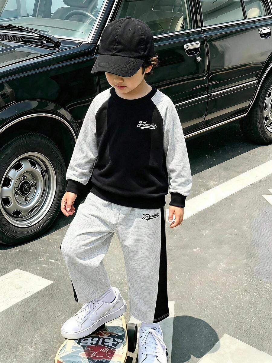 Genkimix Kids 男孩韓式簡約黑灰配色拼色插肩袖圓領衛衣搭配同款拼色寬鬆運動長褲套裝,春季日常穿著 - 彩色 - 查看 1