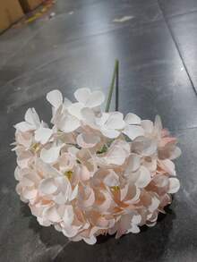 1件大尺寸人造繡球花新娘花束 絲綢花 婚禮派對桌花擺飾 家居裝飾中心裝飾品 高品質 熱門款 - 多色 - 查看 12
