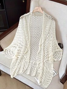 GlowEve CURVE Cardigan Rajut Berongga Ukuran Plus Wanita - Krem - View 3