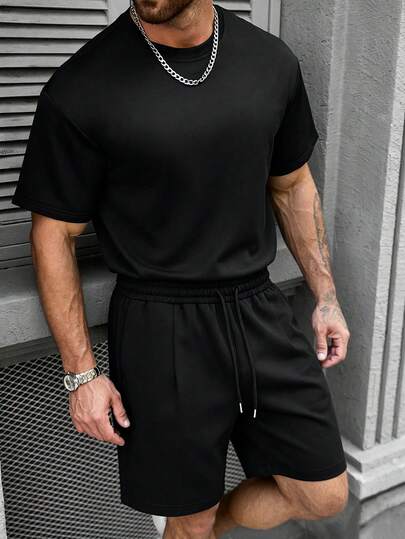 Manfinity CasualCool 男士休閒 INS 風格日常穿搭，男友/丈夫禮物，週年禮物，黑色極簡寬鬆 T 恤套裝，夏季