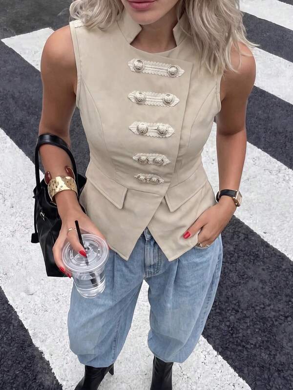 Struktiv Vintage Military Style Khaki Vest, Slim Fit Asymmetrical Hem Multi-Button Commute Sleeveless Outerwear