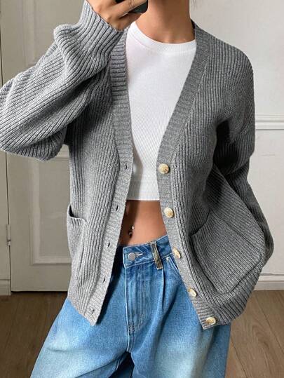 DAZY Women's Solid Color Loose Long Sleeve V-Neck Pocket Casual Vacation Elegant Spring Autumn Knit Cardigan