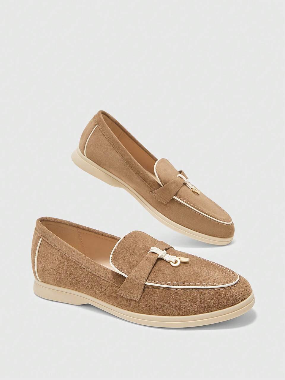 CUCCOO BIZCHIC Stylish And Elegant, Casual, Simple And Comfortable, Portable Feet, Workplace Commuting Temperament, Women's Flat Shoes, Fashionable And Versatile