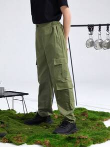 SHEIN 大童男孩運動休閒側翻蓋口袋軍綠色工裝長褲 - 軍綠色 - 查看 1