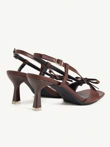 CUCCOO CHICEST Sandal Retro Prancis Cokelat dengan Pita dan Ujung Persegi, Tali Belakang dengan Gesper, Hak Tinggi, Ujung Terbuka, Sepatu Wanita Musim Panas - Coklat - View 6