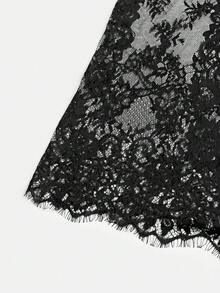 GlowEve CURVE 春夏秋三季百搭蕾絲性感開衩優雅大尺碼裙 - 黑色 - 查看 5