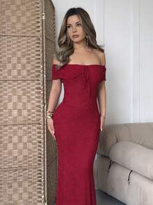 Jemour Off Shoulder Burgundy Textured Extra Long Mermaid Hem Dress, Red Summer Lace Casual Elegant - Red - View 4