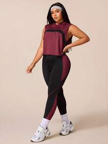 SHEIN Rhythm Era 女款運動瑜珈戶外健身運動套裝，抽繩連帽寬鬆運動衫搭配弧形拼色胸前設計，緊身運動褲搭配線條與拼色對比設計 - 酒紅色 - 查看 7