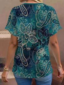 EMERY ROSE 大尺碼女款復古做舊綠色花卉印花V領T恤，捲袖口休閒舒適上衣 - 彩色 - 查看 2
