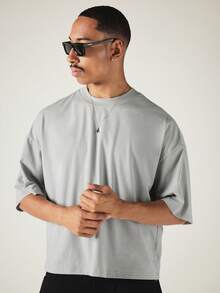 SUMWON Crop Fit Oversized Boxy Crew Neck Short Sleeve T-Shirt With Tonal Star Embroidery Back Print Streetwear Style - Grey - View 2