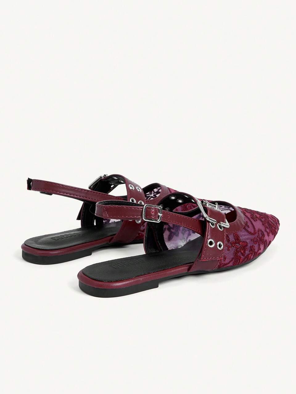 CUCCOO CHICEST Ladies, Willow Nails, Buckles, Flat Shoes.